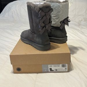 Women’s Uggs, size 9, New in Box